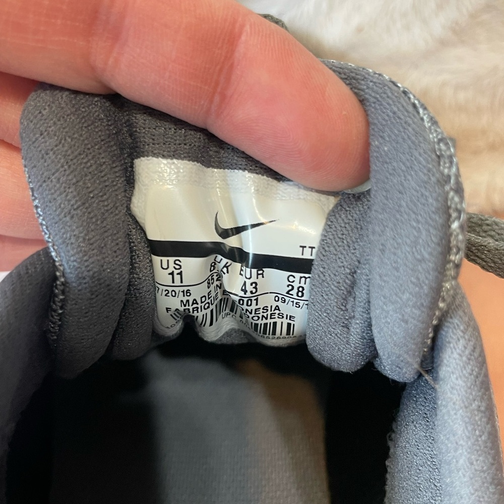 Nike Women’s Downshifter 7 Running Shoe - Picture 7 of 10